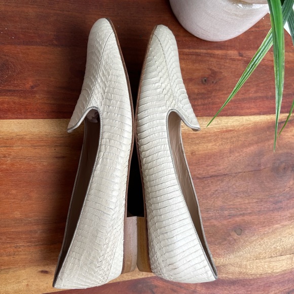 Lafayette 148🍂🍁snakeskin Siena slipper in cloud - Picture 7 of 10